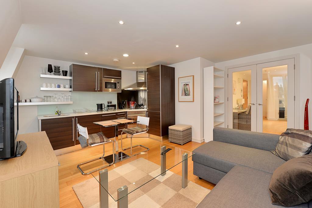 101 Lexham Gardens Apt. 9 London