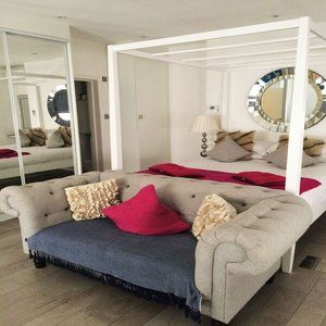 Apartment Court