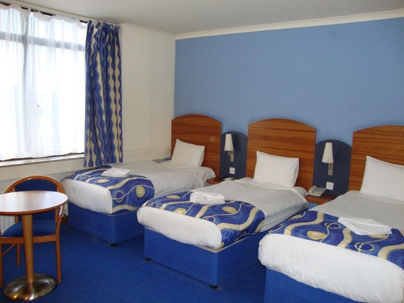 - Wembley International Hotel