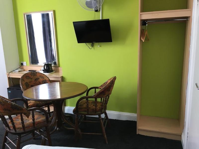 Hotel Clapham South Dudley 2*