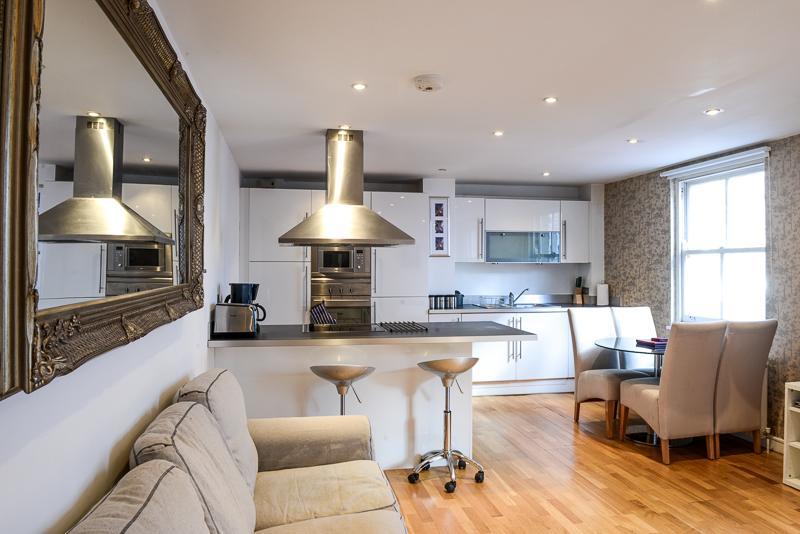 London Apartments *