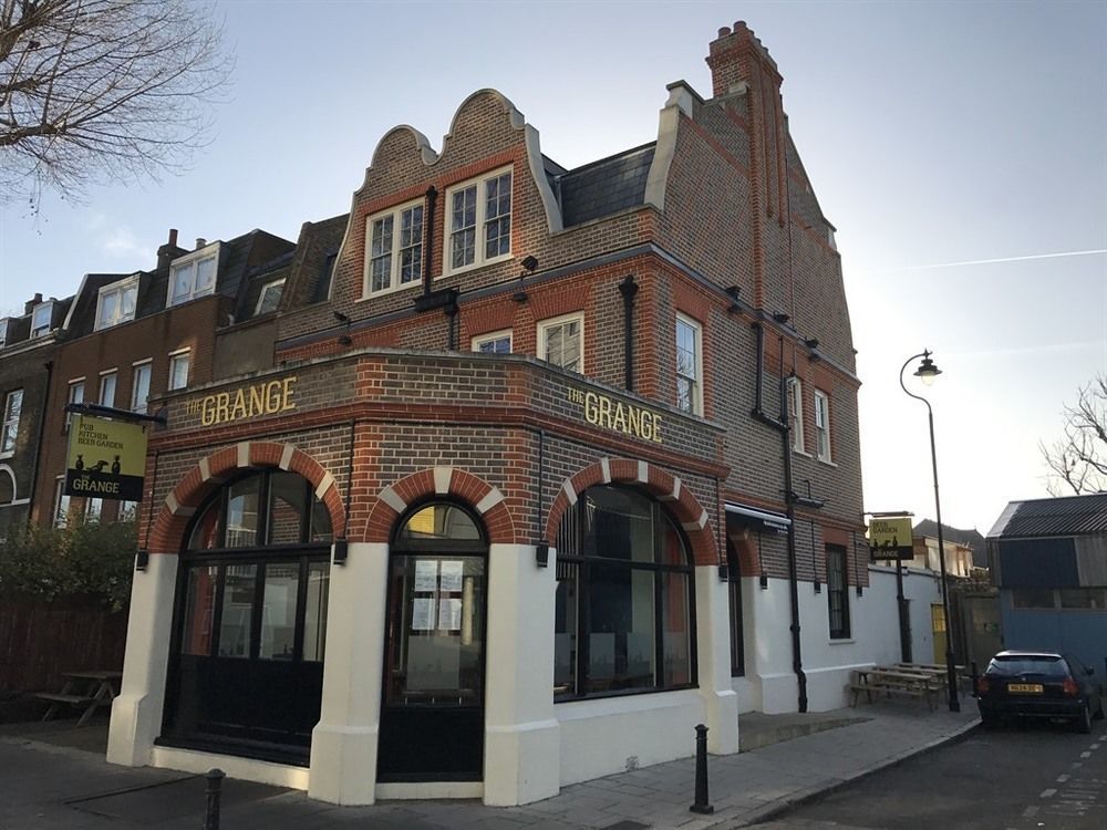 Herberg The Grange Pub
