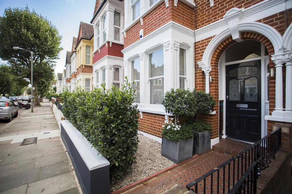 Bed and breakfast Parklands 3*