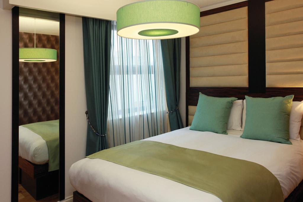 Maitrise Ealing -