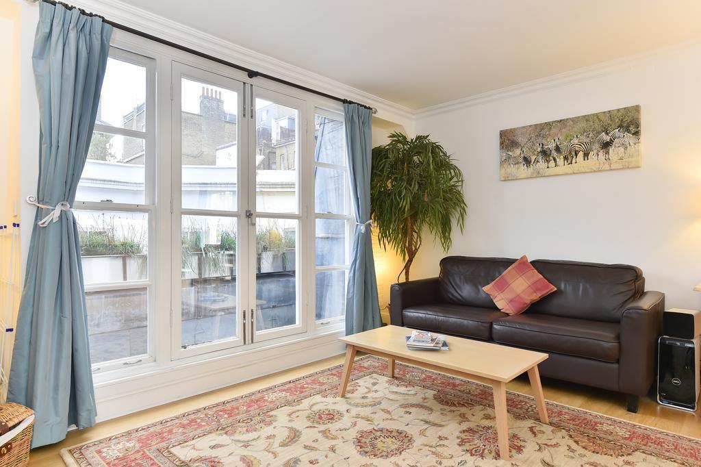 Charming Flat Near Earl's Court Station, 4 Guests Apartamento *