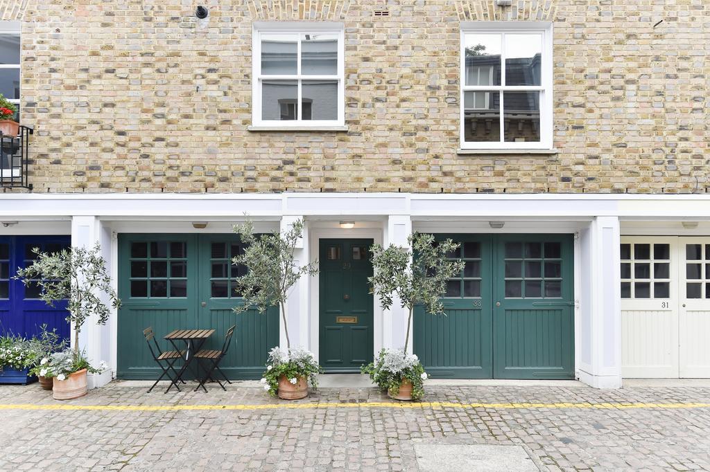 Apartamento Charming Flat Near Earl's Court Station, 4 Guests Londres