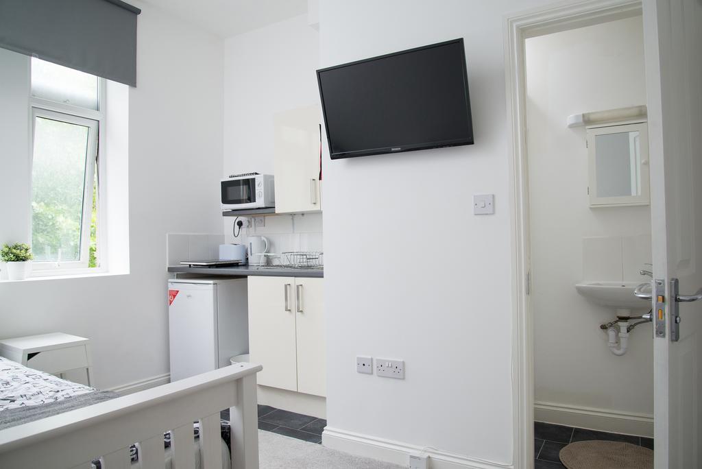Tlk & - Beckenham Junction * London
