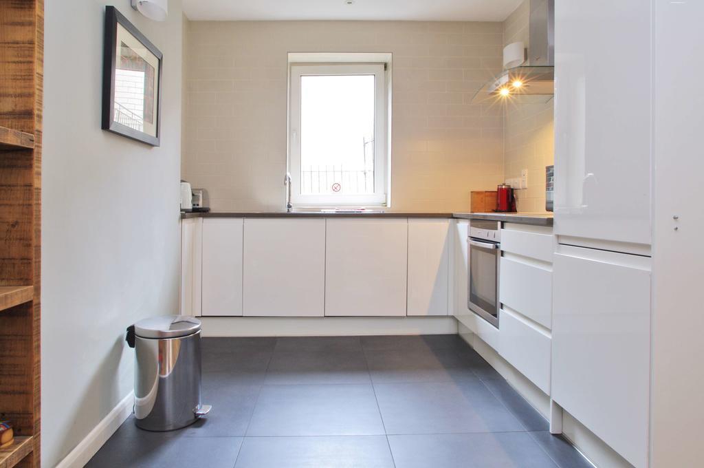 Comfortable Waterloo Near Thames Apartment London