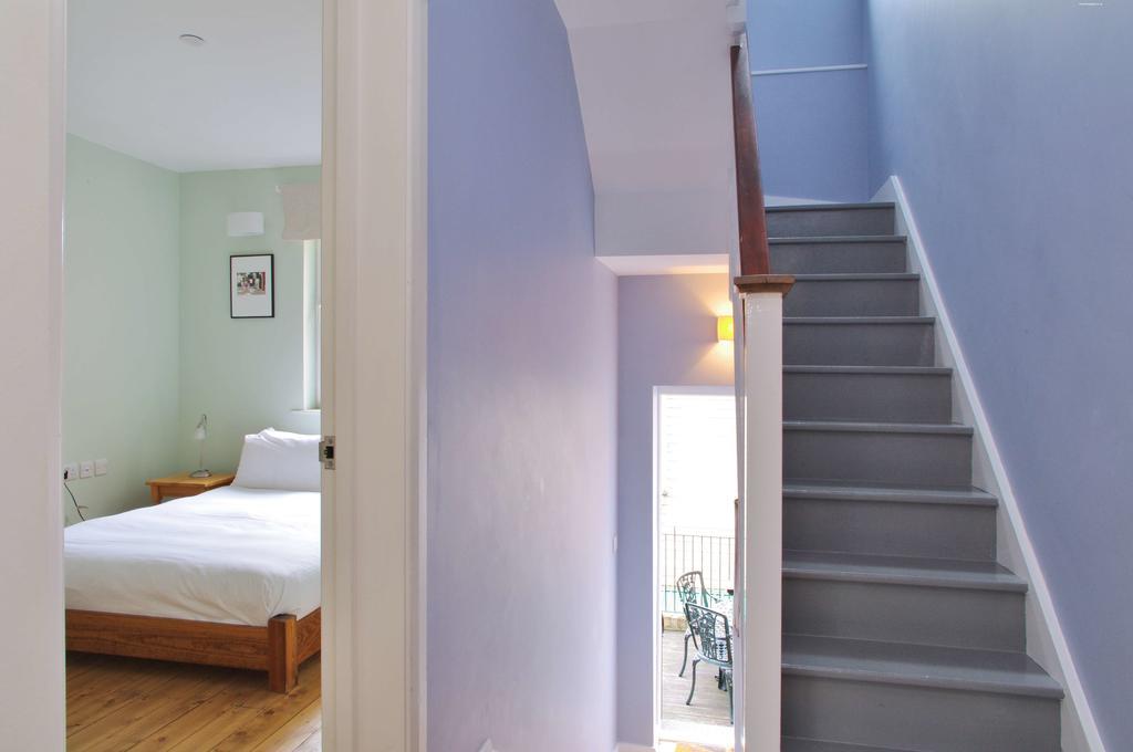 Comfortable Waterloo Near Thames London