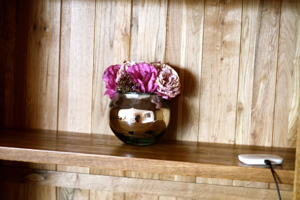 Wards Wharf Approach Apartment London