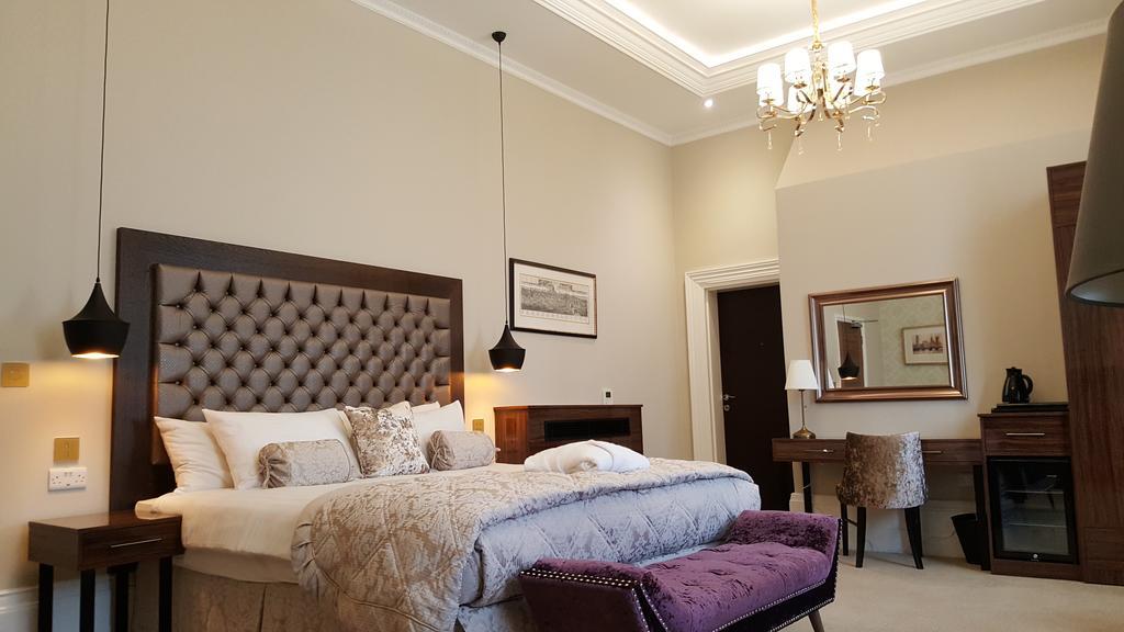 Hotel The Lansbury Heritage A Sunday - Canary Wharf London
