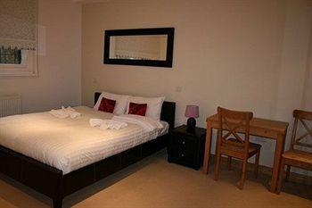 Nox West End Lane I Aparthotel London