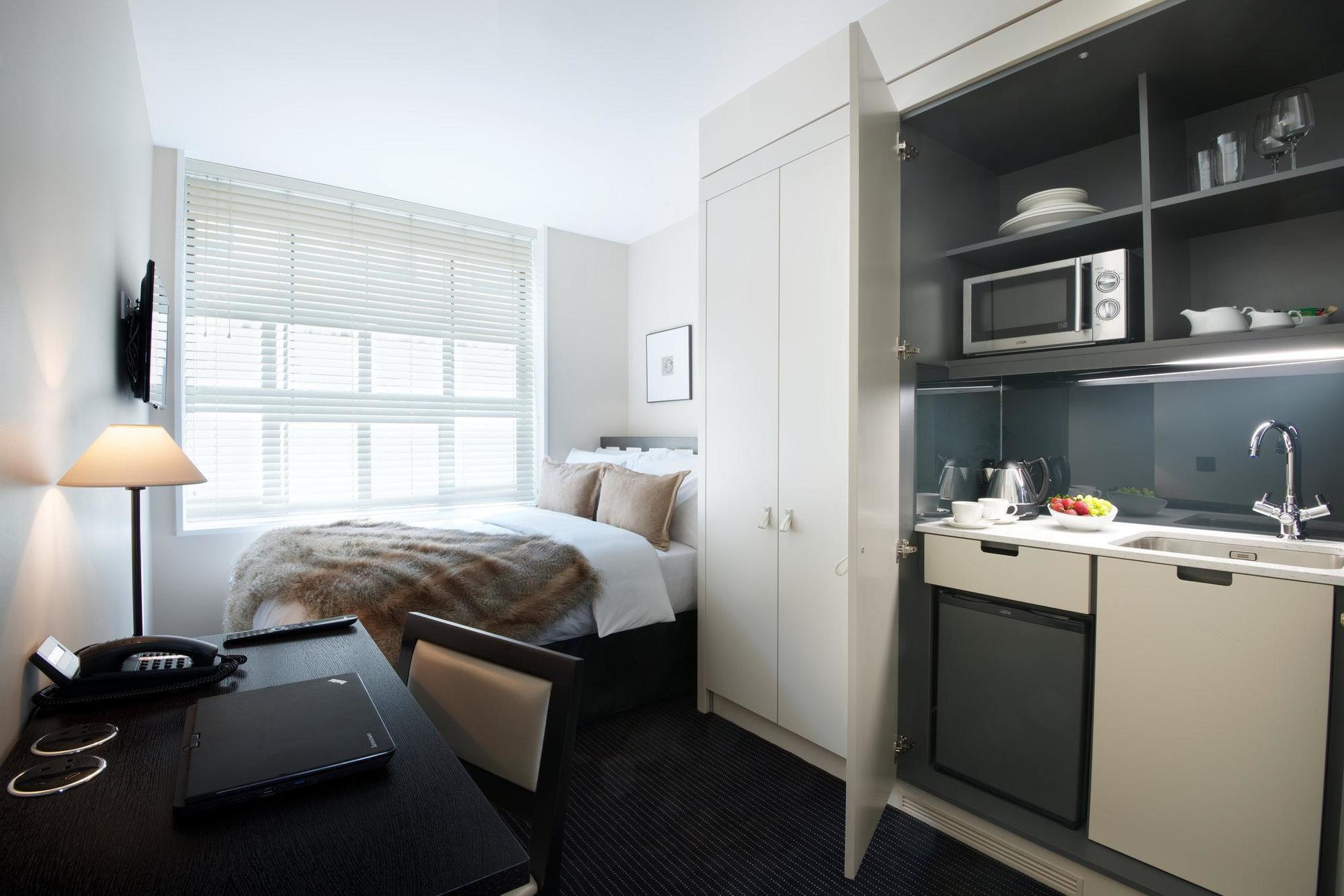 The Resident Soho Hotel