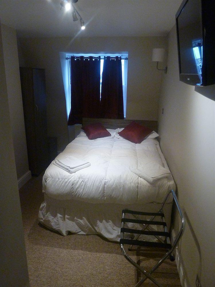 Sara Bed & Breakfast London