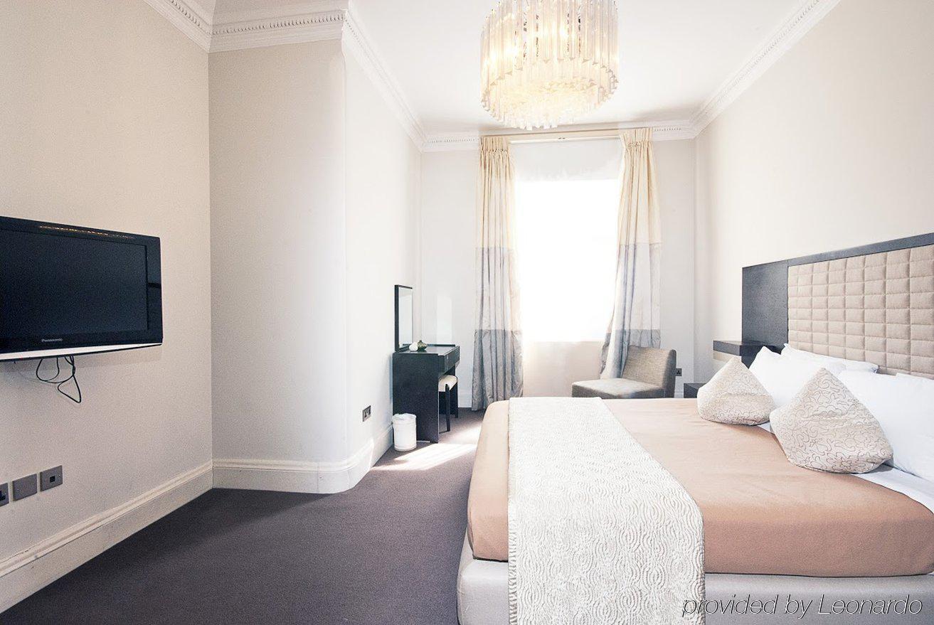 17 Hertford Street Aparthotel London