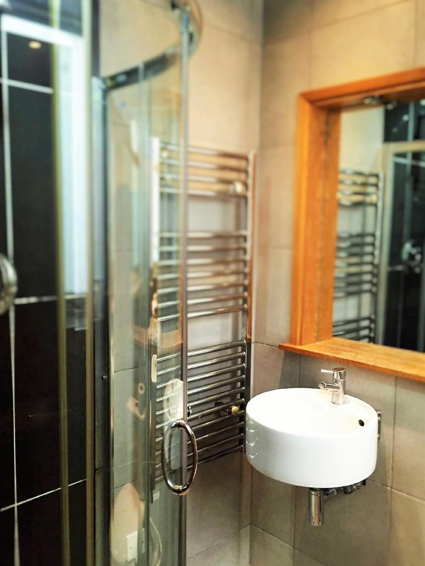 Imperial Court Studios Hotel 3*
