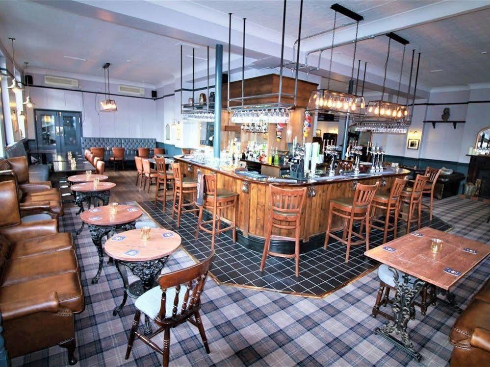 Bed and breakfast Summerfield Pub & Boutique