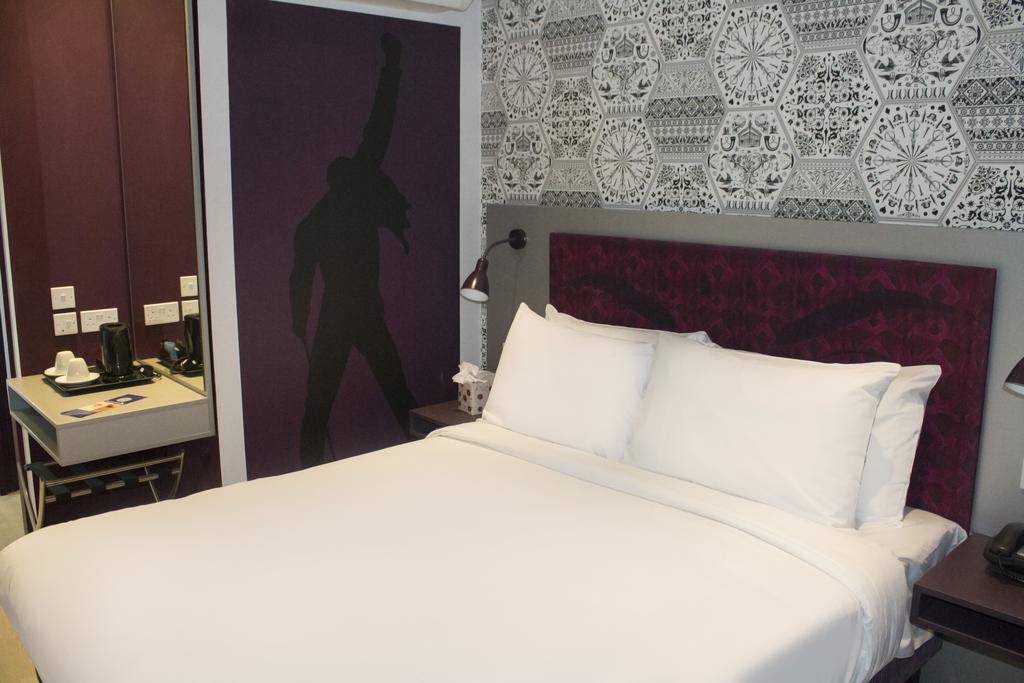 Western Wembley 4*