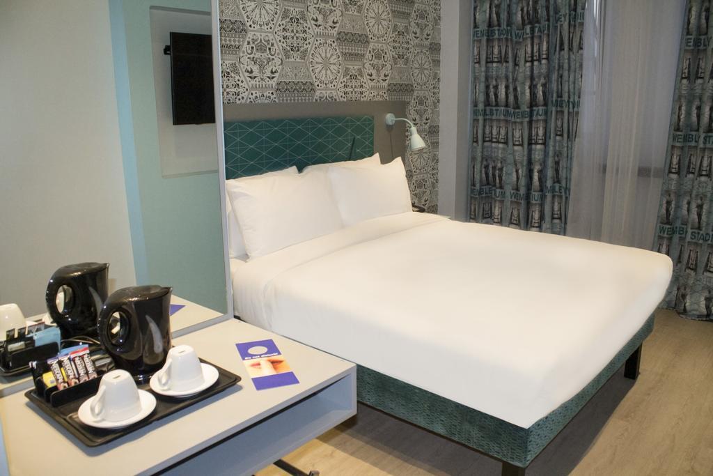 Hotel Western Wembley 4*