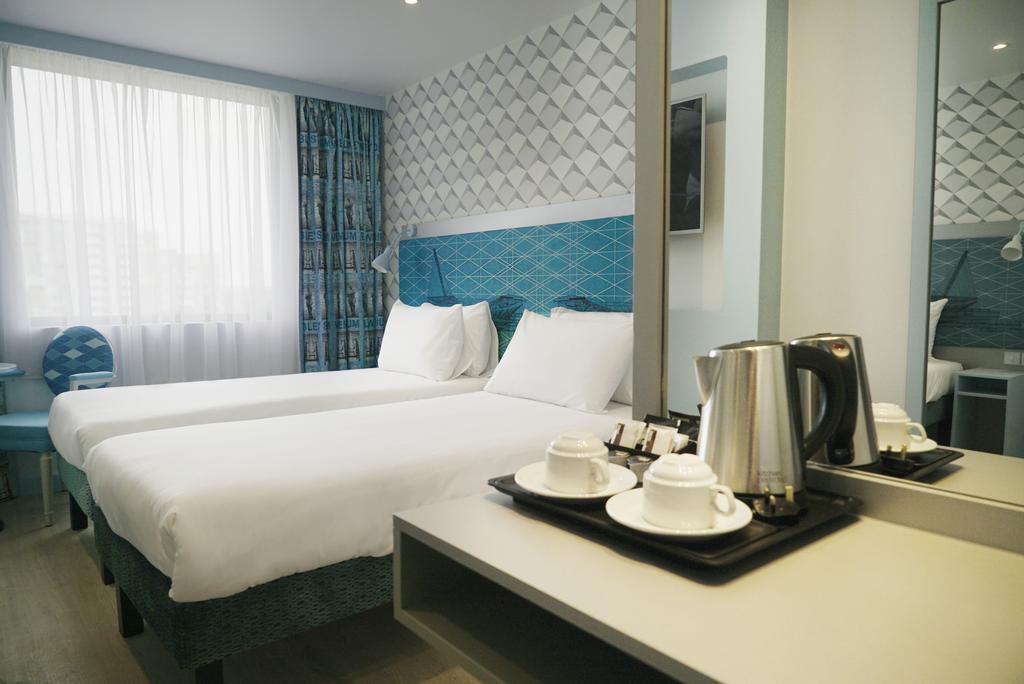 Hotel Western Wembley 4*