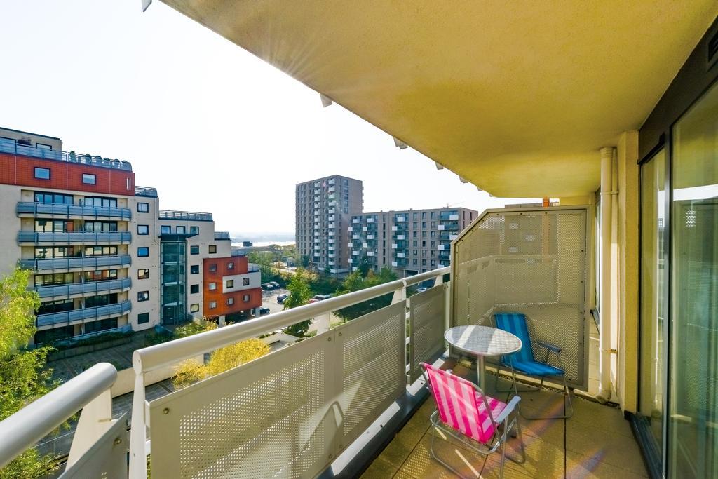 Wards Wharf Approach Apartment London