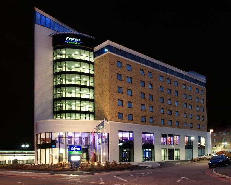Express - Newbury Park, An Ihg Hotel London