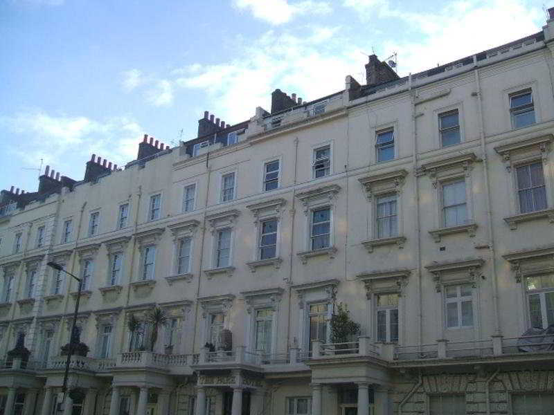 Park Hotell London