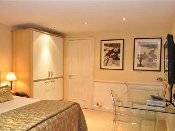 Collingham Serviced Leilighetshoteller 4*
