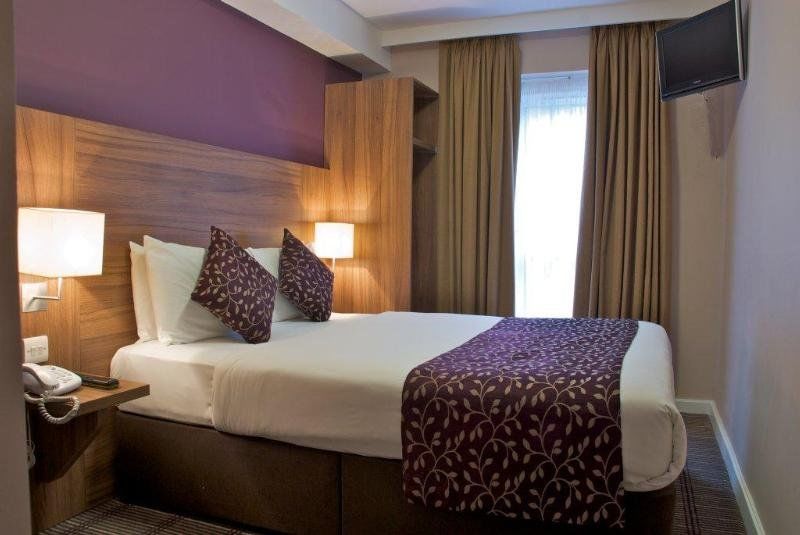 Continental Kensington Hotell 3*