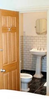 Bed & Breakfast Kennington B & B