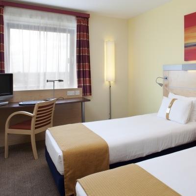 Express - Newbury Park, An Ihg London