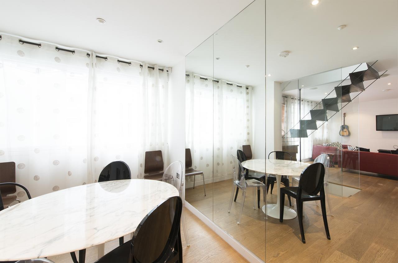 Portobello Mews House * London