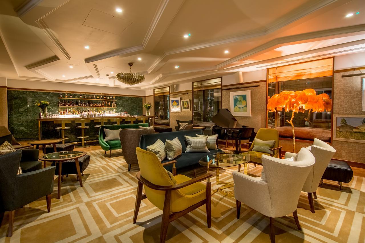 Devonshire Club &