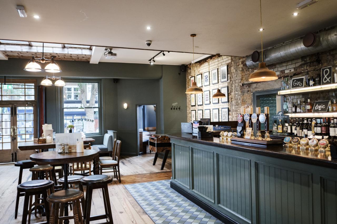 The Drayton Court Hotell London