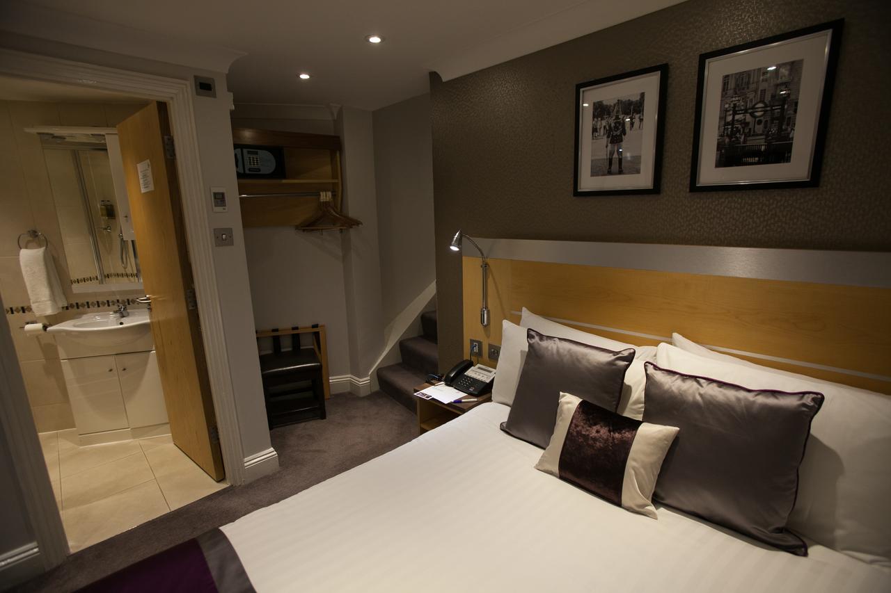 Western Victoria Palace Hotel London