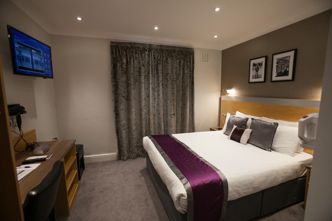 Western Victoria Palace Hotel London