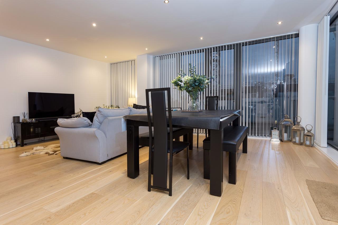 Leilighet 2 Bedroom Penthouse In Canada Water With Balcony *
