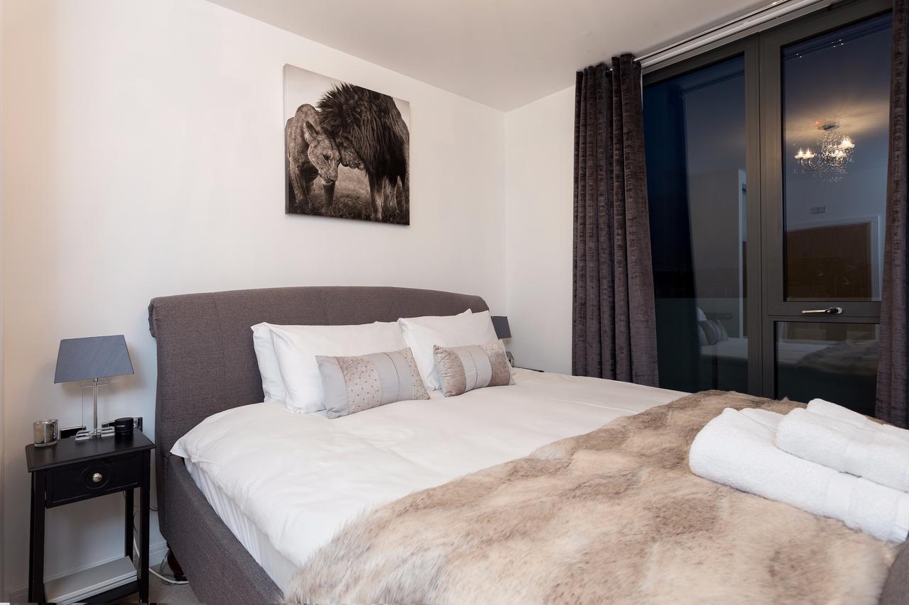 Leilighet 2 Bedroom Penthouse In Canada Water With Balcony *