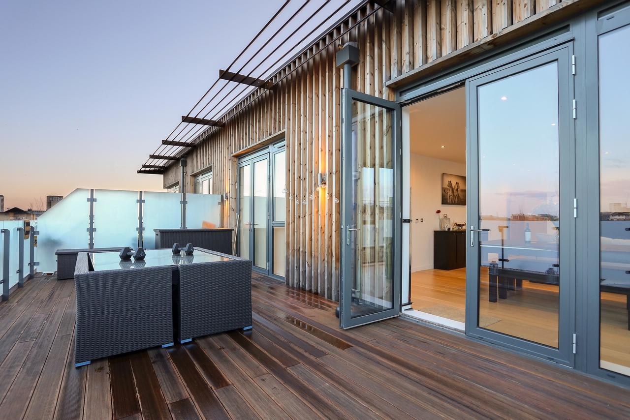Leilighet 2 Bedroom Penthouse In Canada Water With Balcony