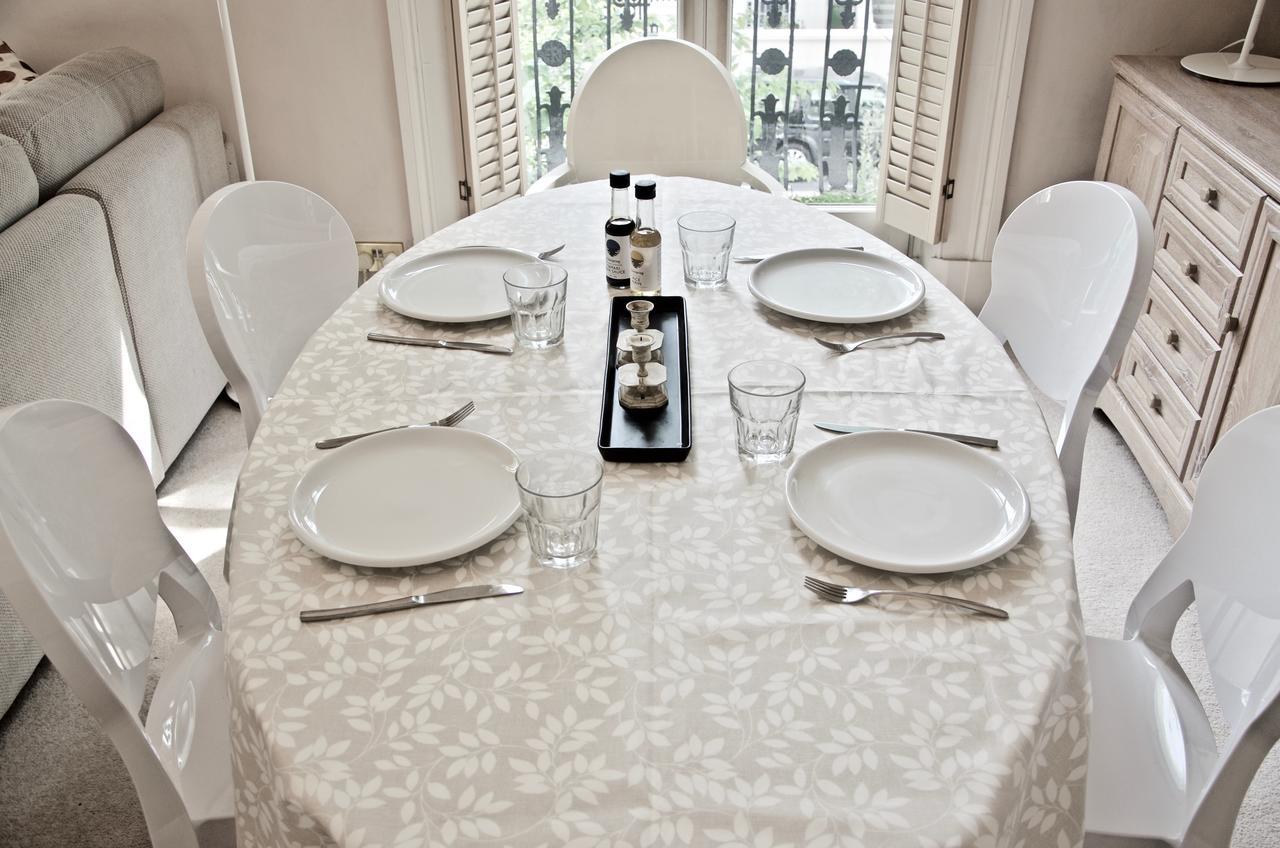 Canguroproperties - Pembridge Villas
