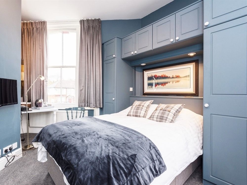 Summerfield Pub & Boutique Bed and breakfast