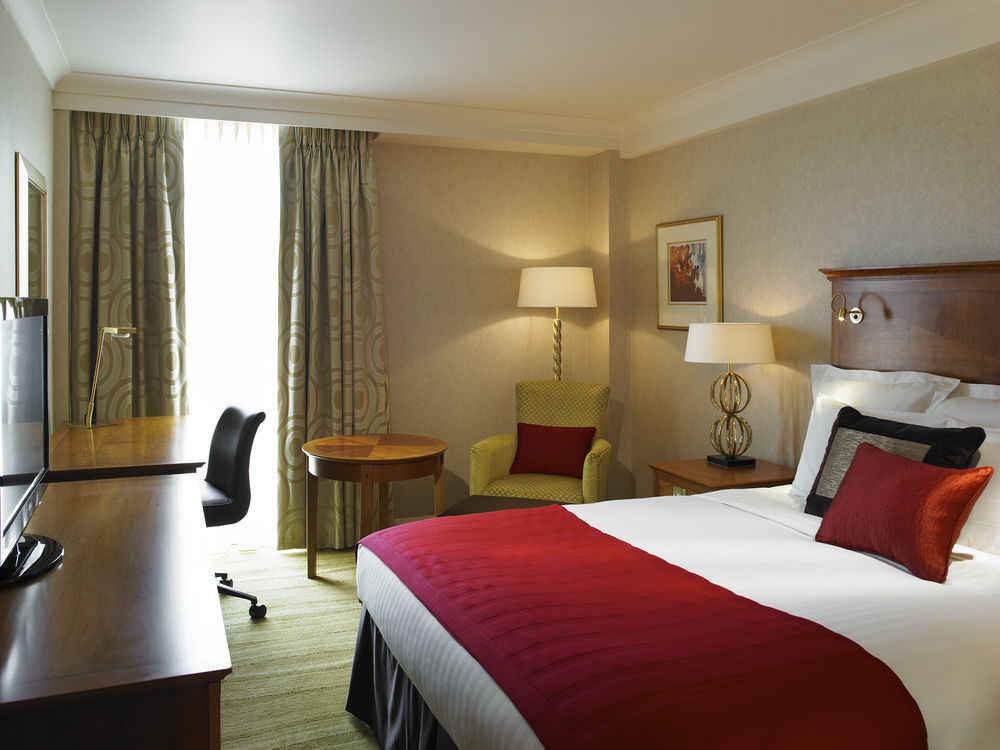Marriott Kensington 4* London