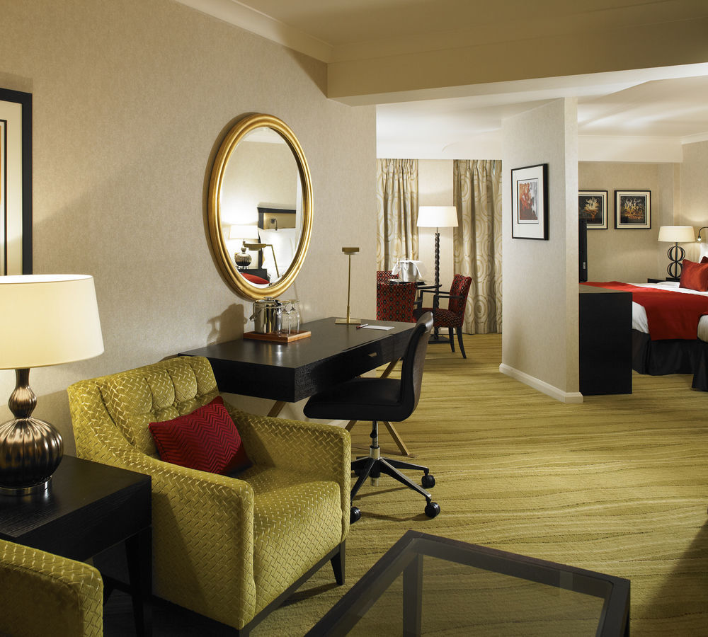 Marriott Kensington 4*