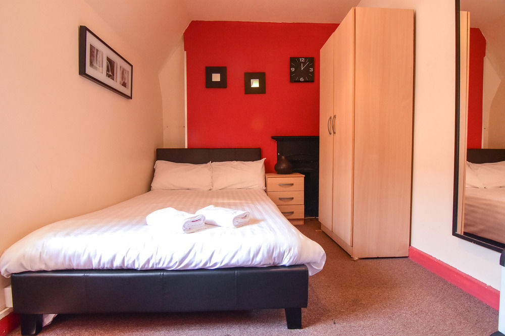 Guest house Monopoly Accommodations 3*
