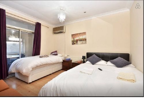 Vallance Road House