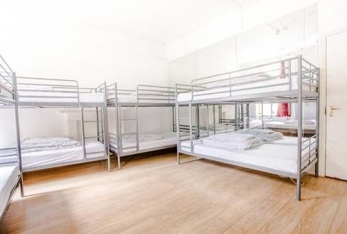 Guest house Atlas