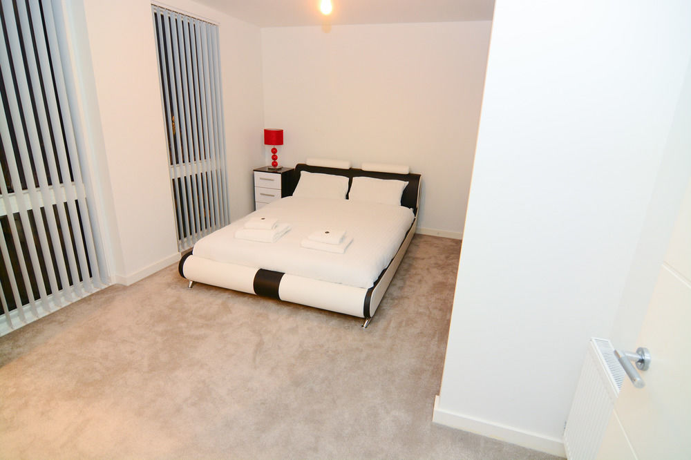 Apartment Wharf - Cambridge Av Apartment