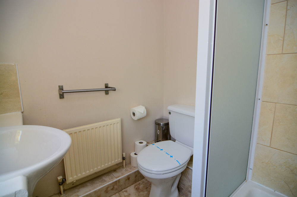 Hotel Wharf - 3*