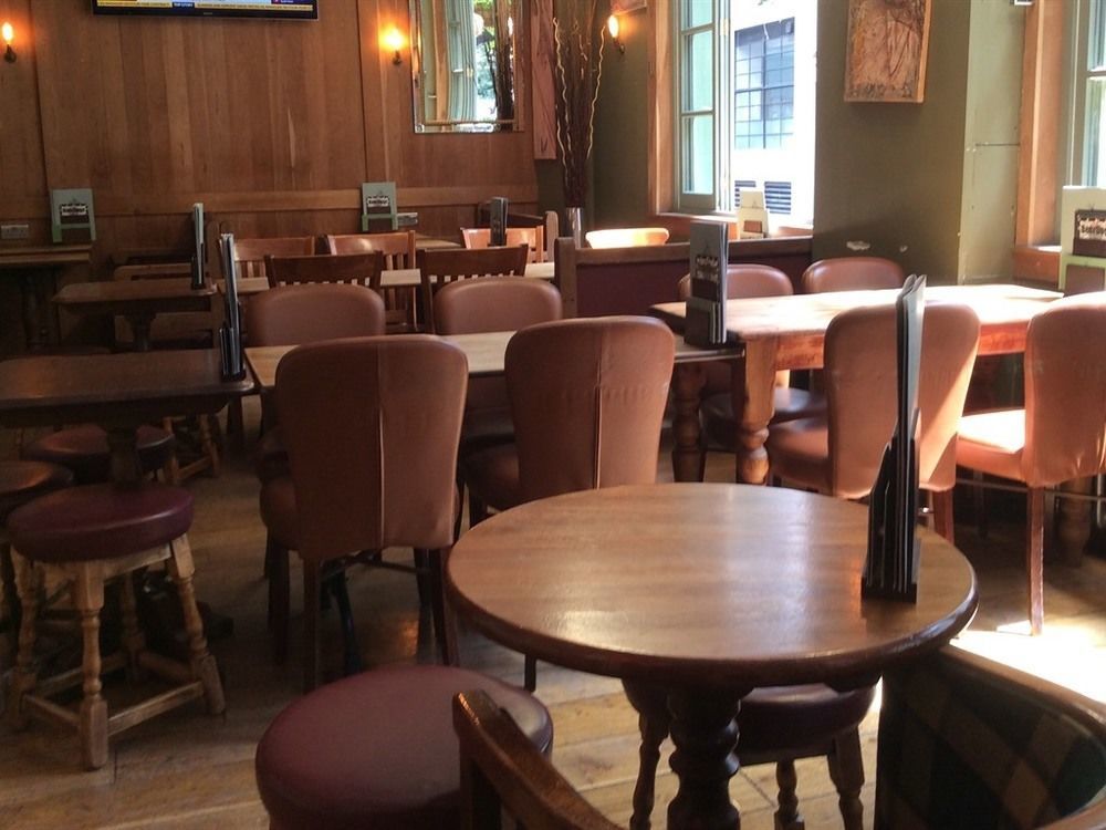 The Fitzrovia Belle