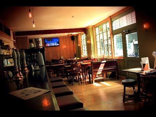Inn The Fitzrovia Belle